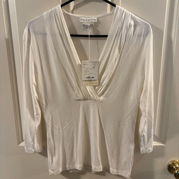 Doncaster Women's White V-Neck Long Sleeve Top ~ XS ~ NWT ~ Org. Price $110 - Picture 2 of 5